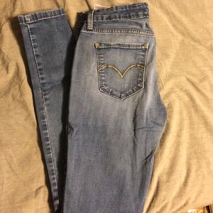 Levi’s jeggings